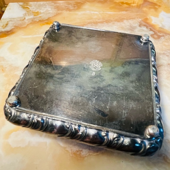 Vintage Wilcox Silver-plated Art Nouveau style Hinged Lid Trinket Jewelry Box - Picture 10 of 11